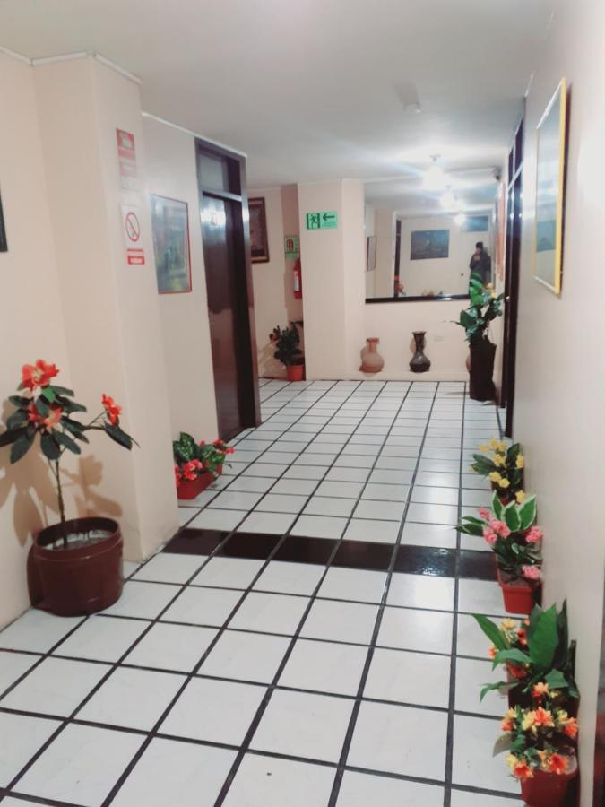 Hotel Central Latacunga Buitenkant foto
