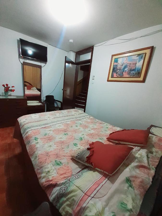 Hotel Central Latacunga Buitenkant foto